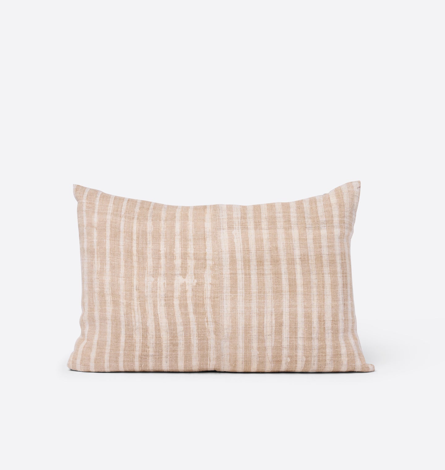 Luma Vintage Lumbar Pillow 16