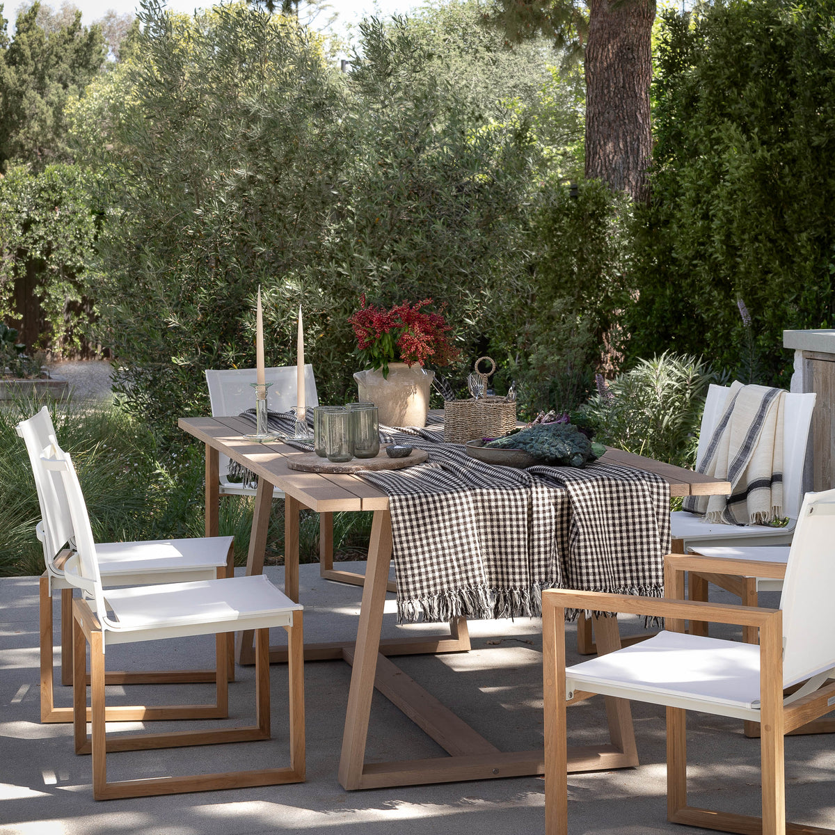 Levy Outdoor Dining Table | Shoppe Amber Interiors