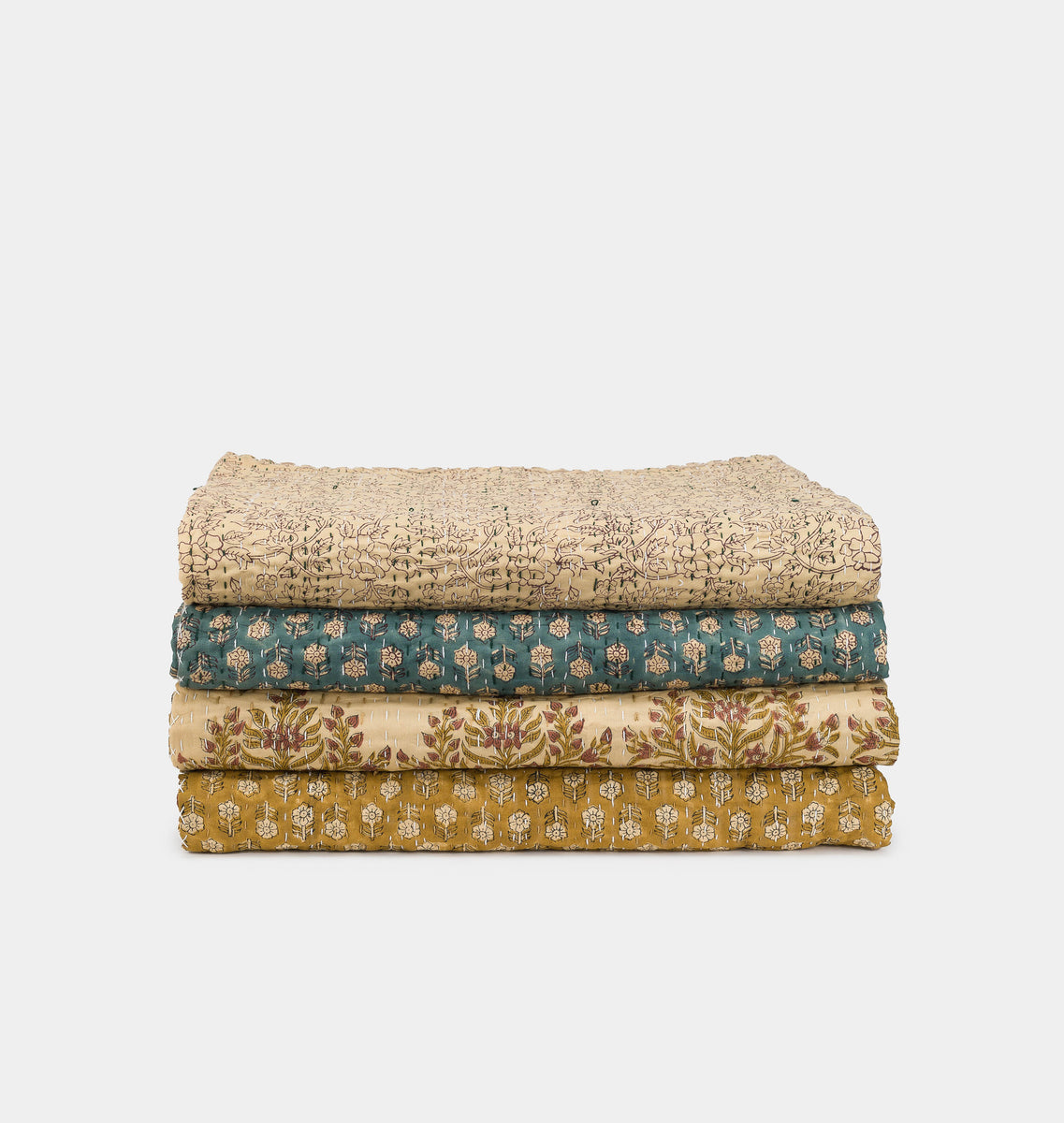 Dalia Quilt - Standard King