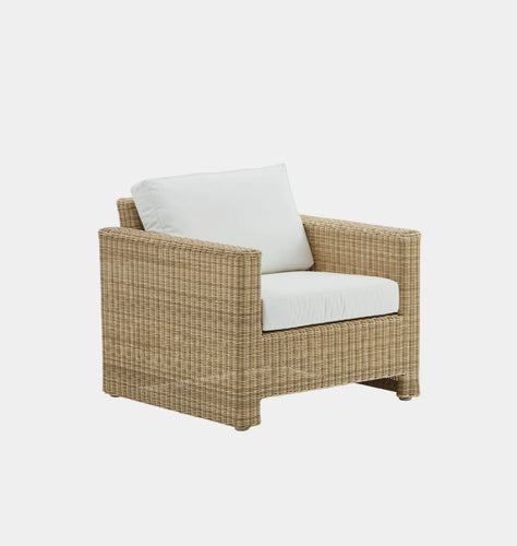 Elly Outdoor Lounge Chair